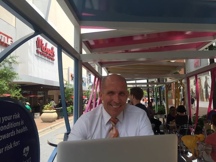 DTSSOutbox's tweet photo. @tomhucker Thanks for checking out @DTSilverSpring's new open air, pop up workspace!  https://t.co/jJ75doXp2f https://t.co/1RZYyjZXKD
