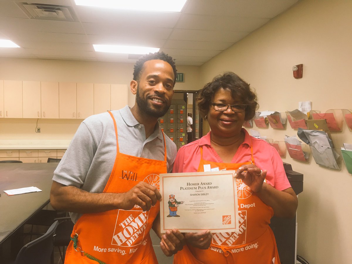 thdfrontend8976's tweet photo. Ms. Sharon went platinum AGAIN❗️Good job to our HC❗️ @HD8976Kendra @FazPatricia @8976SASM @parker_sand @RyanJBlaque https://t.co/SmJJiUtCCu