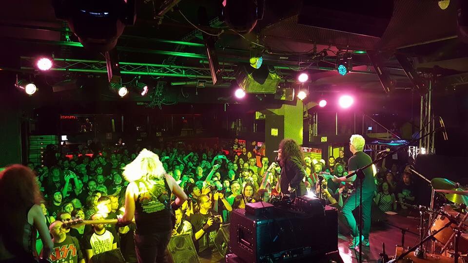 <a href="/kingkobrarocks/">King Kobra</a> #Madrid #Spain #biglove <a href="/carmineappice1/">Carmine Appice</a> @henzerheap 😎🎤✌🏻️ Wednesday #Barcelona