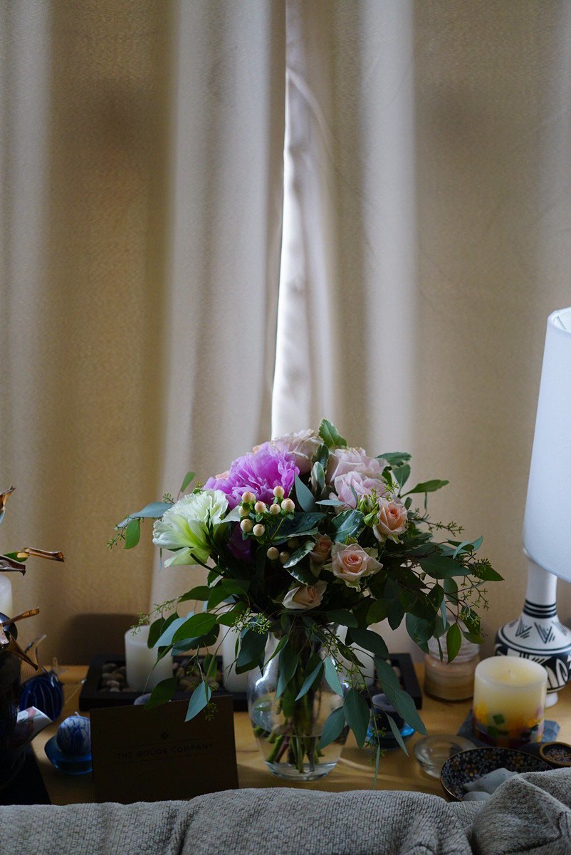 JenLowPhoto's tweet photo. Loving my gorgeous flowers by @TheBouqs from my BFF @Carolineoncrack 
Thank you so much! https://t.co/U7M3LVhCI8