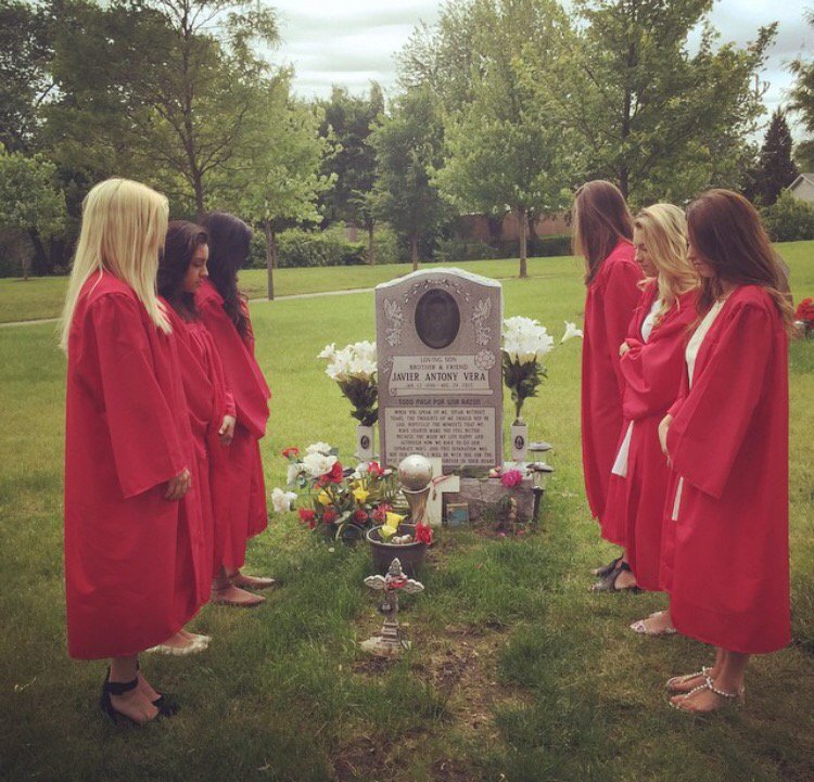 VitaBella__'s tweet photo. Never forget 😇 #LongLiveJavi https://t.co/vehnnlLCz7