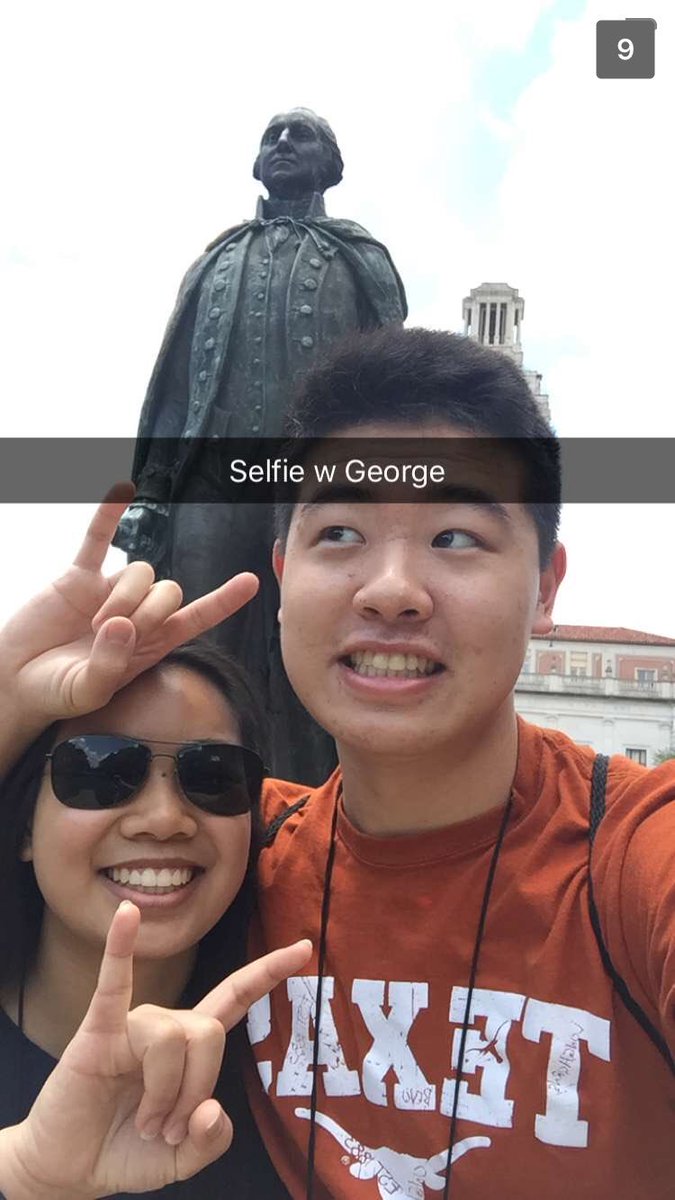 UTorientation's tweet photo. #UT20 is all over campus with these snaps for the #UTOrientationChallenge! Keep it up y'all, 1 more challenge 2nite! https://t.co/bPRscQKGXZ