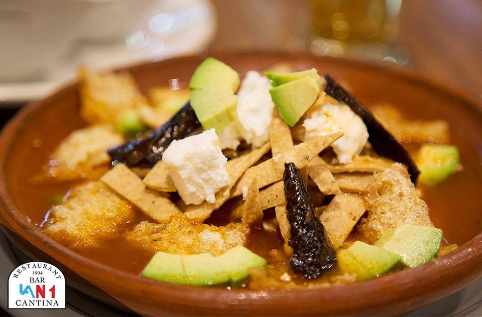 LaNumero1Mx's tweet photo. Una de las sopas más pedidas, más mexicanas y más ricas de la comida mexicana, la sopa de tortilla de @LaNumero1Mx https://t.co/dE33dsAS06