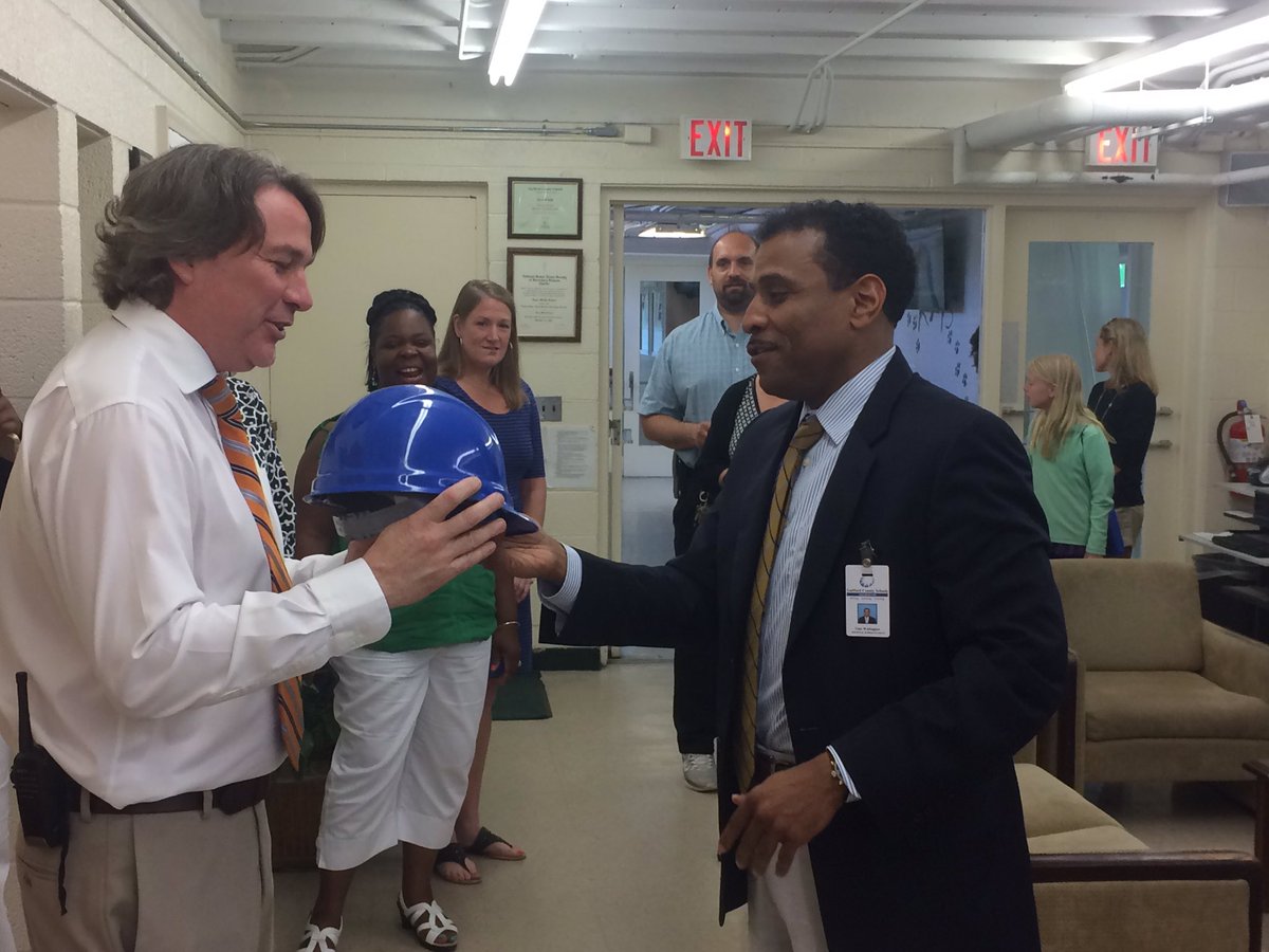 KiserMiddle's tweet photo. Dr. Watlington &amp; Central Team celebrating with Kiser Highest Proficiency EOG Growth for Central Region @GCSMP https://t.co/lj6z6Ekqc1