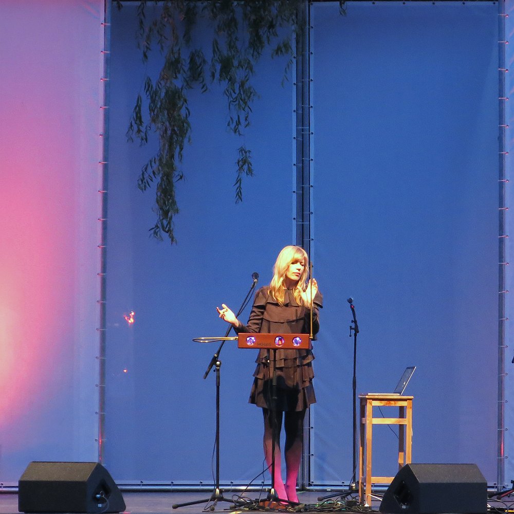 georgjajus's tweet photo. #DoritChrysler performing "#Theremin & Chanson", live at #MoreOhrLess #Festival 2016, Baden bei Wien, 07.06.2016 https://t.co/29O8wMfeGL