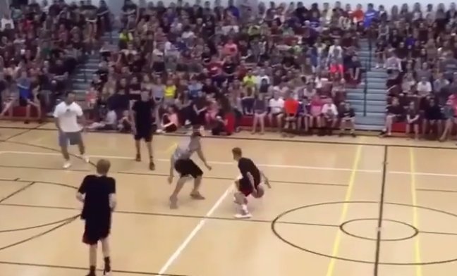 LITERALLY THE DIRTIEST CROSS OVER EVER 
fafmag.com/entertainment/…