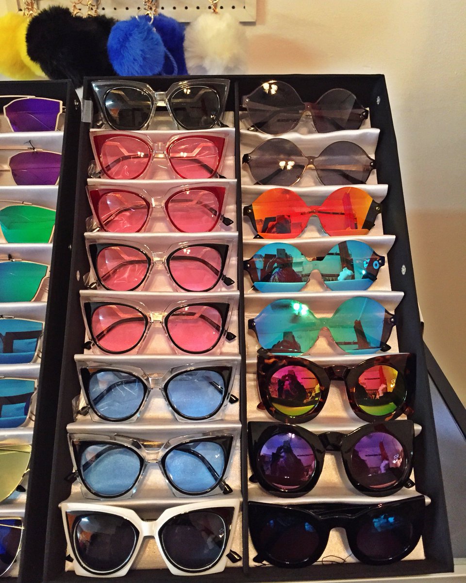 StephanieSence's tweet photo. #flawlessframes https://t.co/zDwjvayYgv