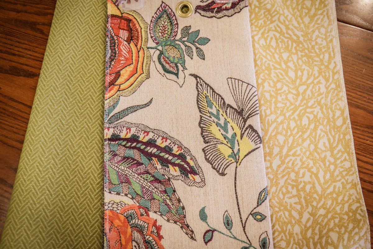 Don't these remind you of #summer?! #textiletuesday #fabric #interiordesign