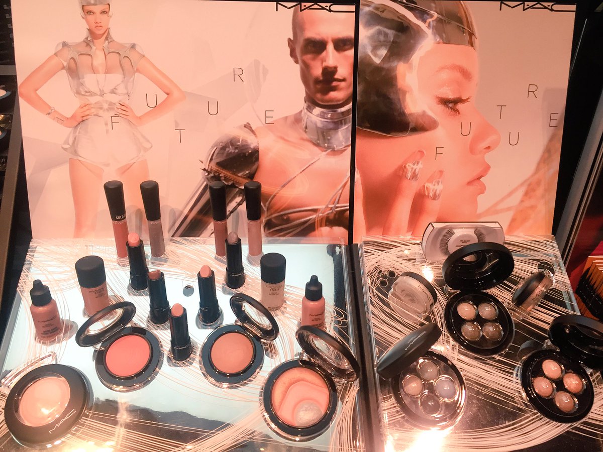 Lasmolinas7910's tweet photo. Hoy conociendo la nueva colección de @MACcosmetics #FutureMac #makeup #makeuplovers #modaelsalvador https://t.co/fWMdmW2Xc4