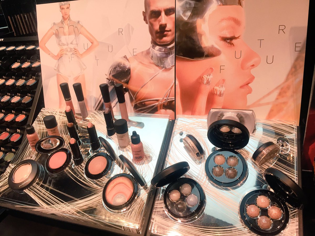 Lasmolinas7910's tweet photo. Hoy conociendo la nueva colección de @MACcosmetics #FutureMac #makeup #makeuplovers #modaelsalvador https://t.co/fWMdmW2Xc4