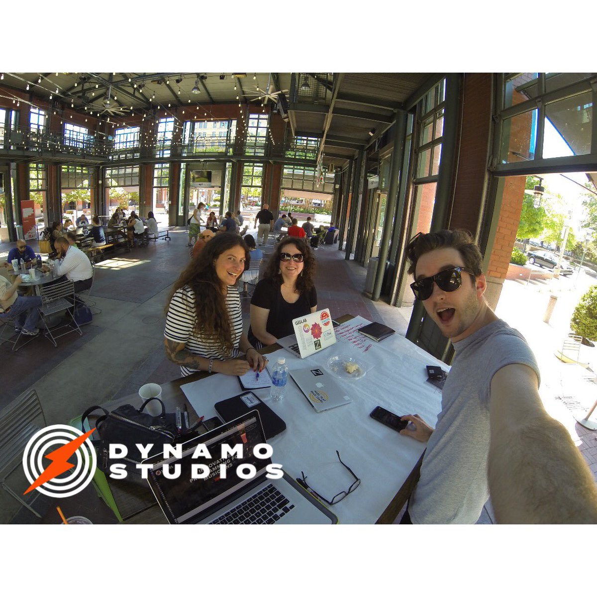 dynamostudios_'s tweet photo. Having fun with our library party people at the #startuptuesday meet up! #DynamoCha #ChaMusic https://t.co/gSs1nGNb9g