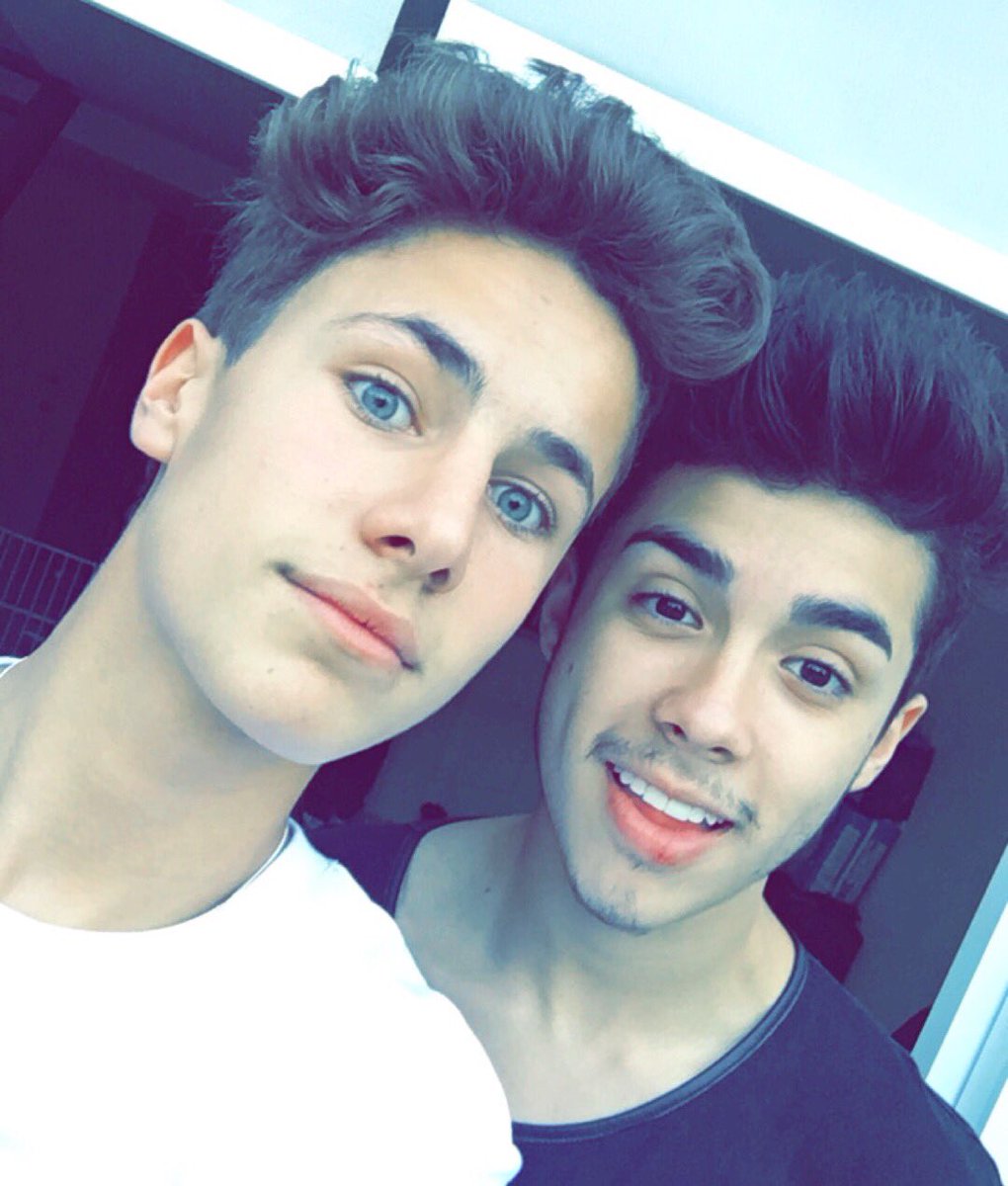 Gracias pubertad 😂 <a href="/mariobautista_/">Mario Bautista</a> 

#MtvActAppZurita 
#MtvPopMBautista  
#MTVMiaw

RT = 1 Voto 💃🏻