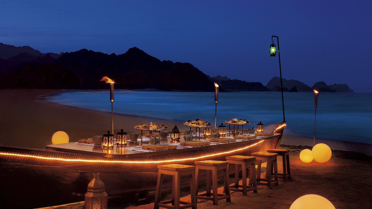 Deversoria's tweet photo. Al Bustan Palace, Oman https://t.co/WLThrFy6Eu
