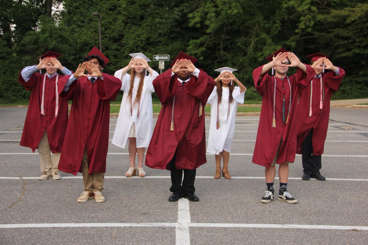 johnson_turtle's tweet photo. Maybe being a band nerd wasn't so bad 😢 https://t.co/uAYUxEkdUl
