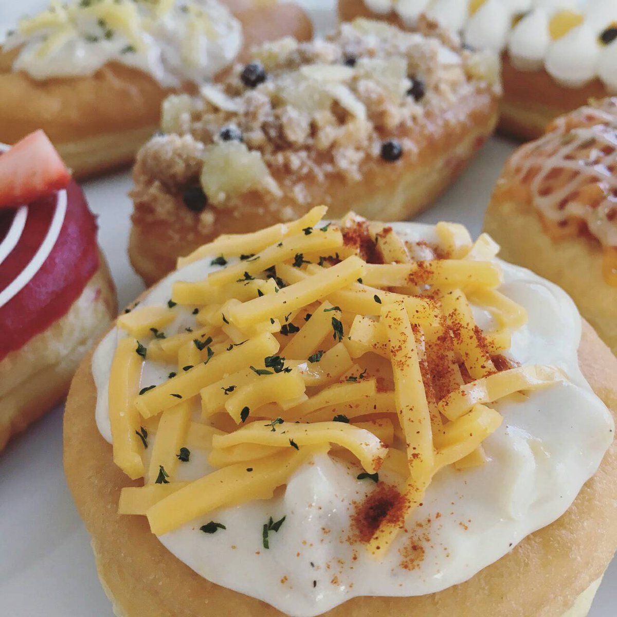 MisterdonutThai tweet picture
