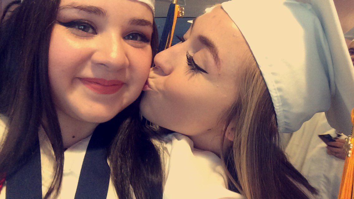 _tiffanyacuna's tweet photo. We did it!! #classif2016 https://t.co/pfiL3jqRMK
