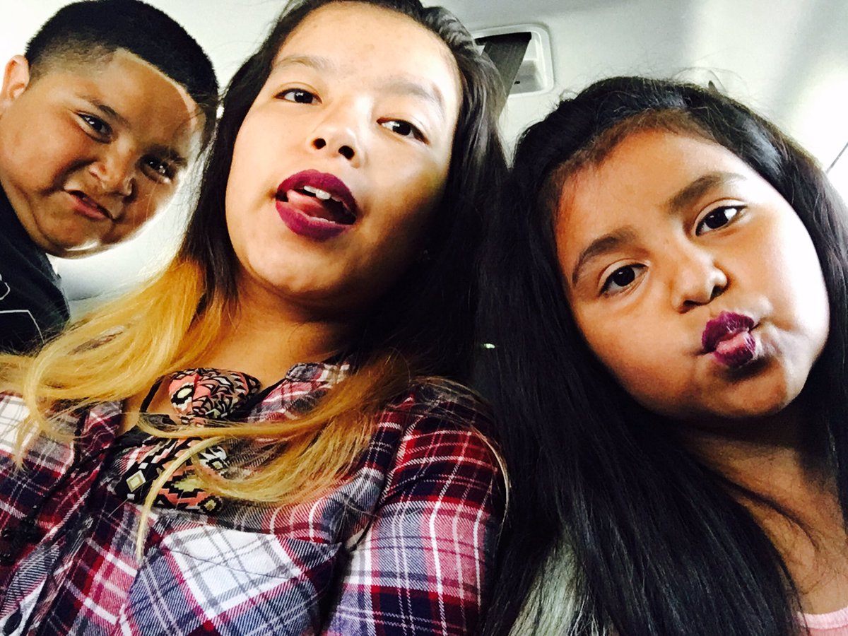 BarreraChely's tweet photo. Go follow @gigi01091267 my cousin https://t.co/jFs2WYdOMs