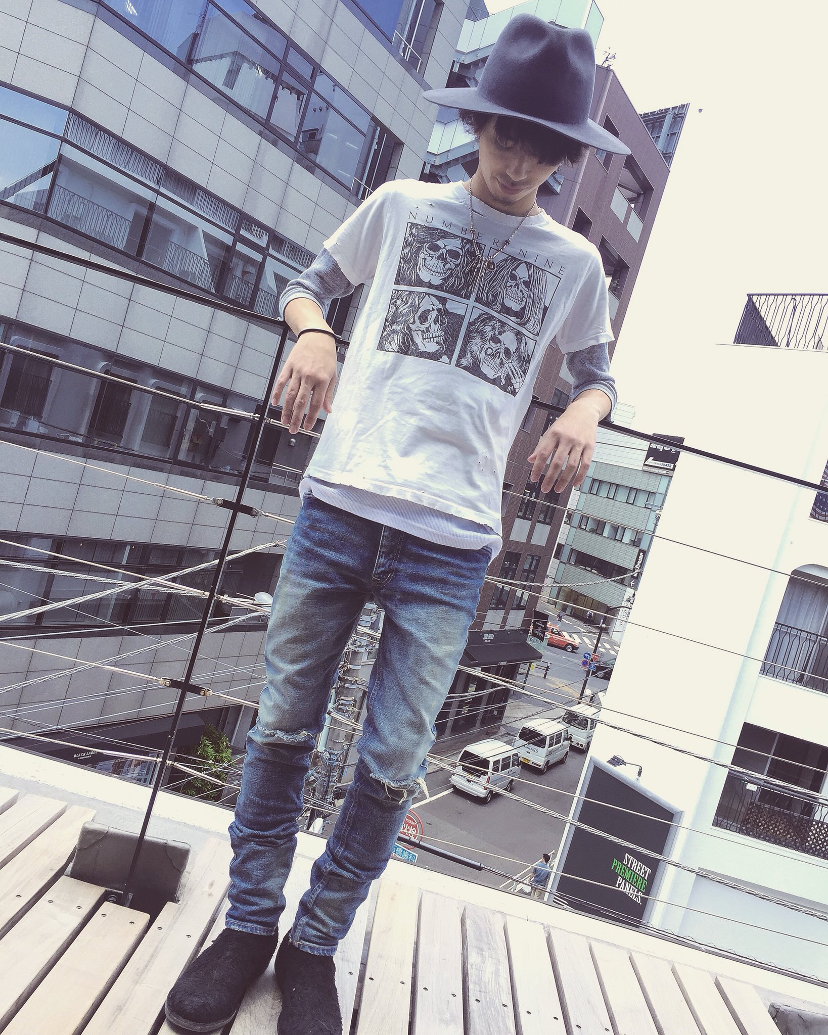 雨宮 雄三 Oceantokyo Over代表 今日のコーデ ナンバーナインのダメージtシャツ 質感 風合い抜群です T Co 2nxf9uso7f Twitter