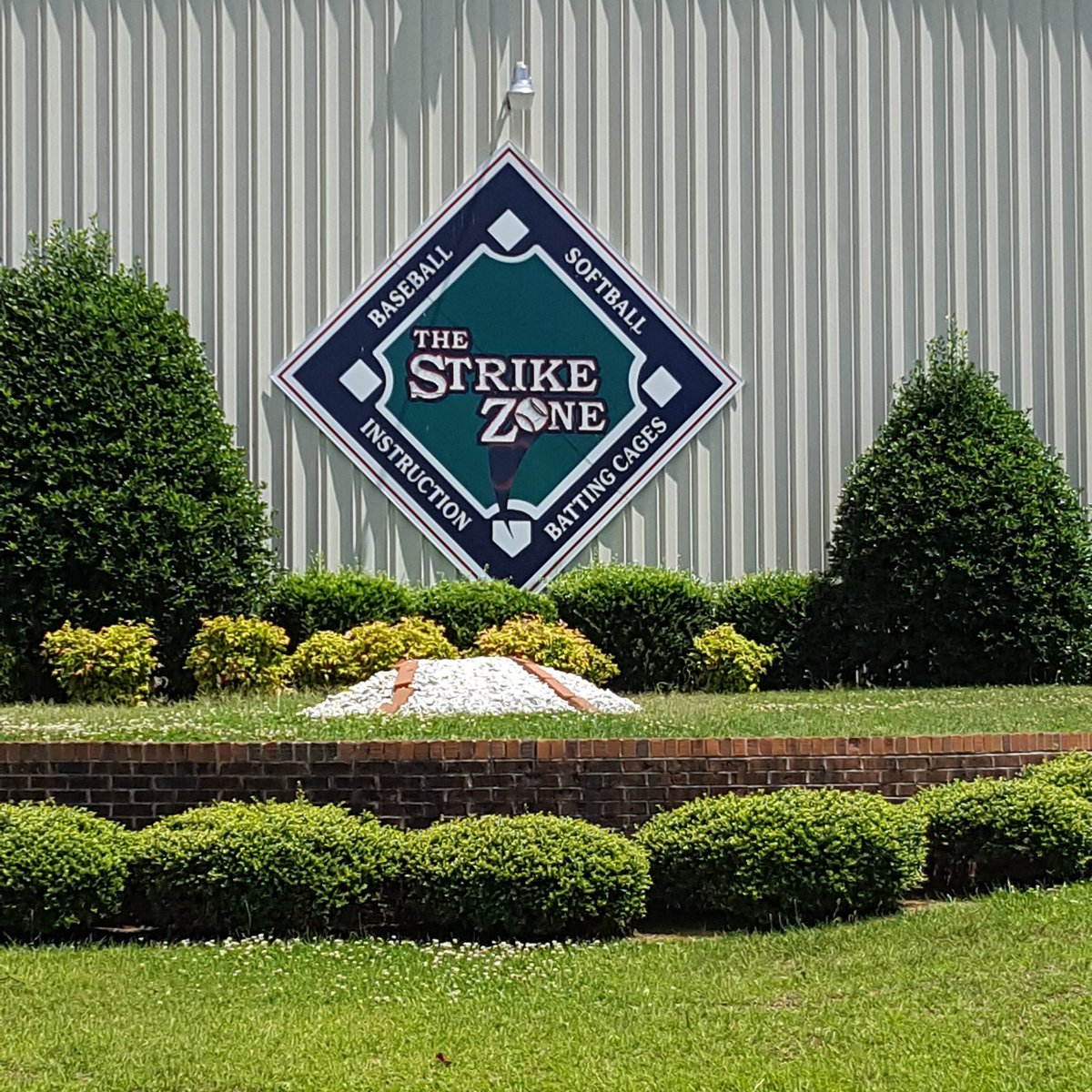 firstteamsc's tweet image. Don't forget about our friends over at the Strike Zone, top notch baseball and softball instruction!