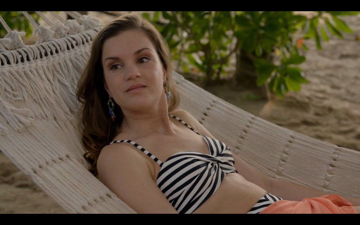 gtststreetteam's tweet photo. Nina gedraagt zich raar vindt Bing #GTST #vrijdag https://t.co/ITZRfW5oO3