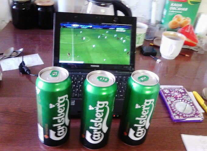 whattaaaFFFFFF!! We lost 2 goals.... 30 mis befor finish the game... Plssssssssssssssssss we need real
