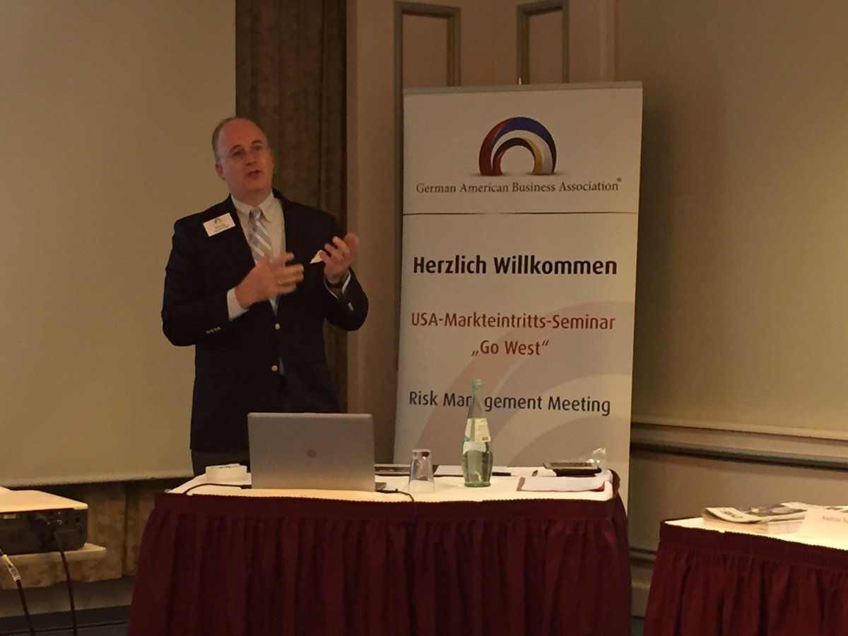 Contractual Risk Management präsentiert von Reinhard von Hennigs (Risk Management Meeting #GABA am 15.06.2016).
