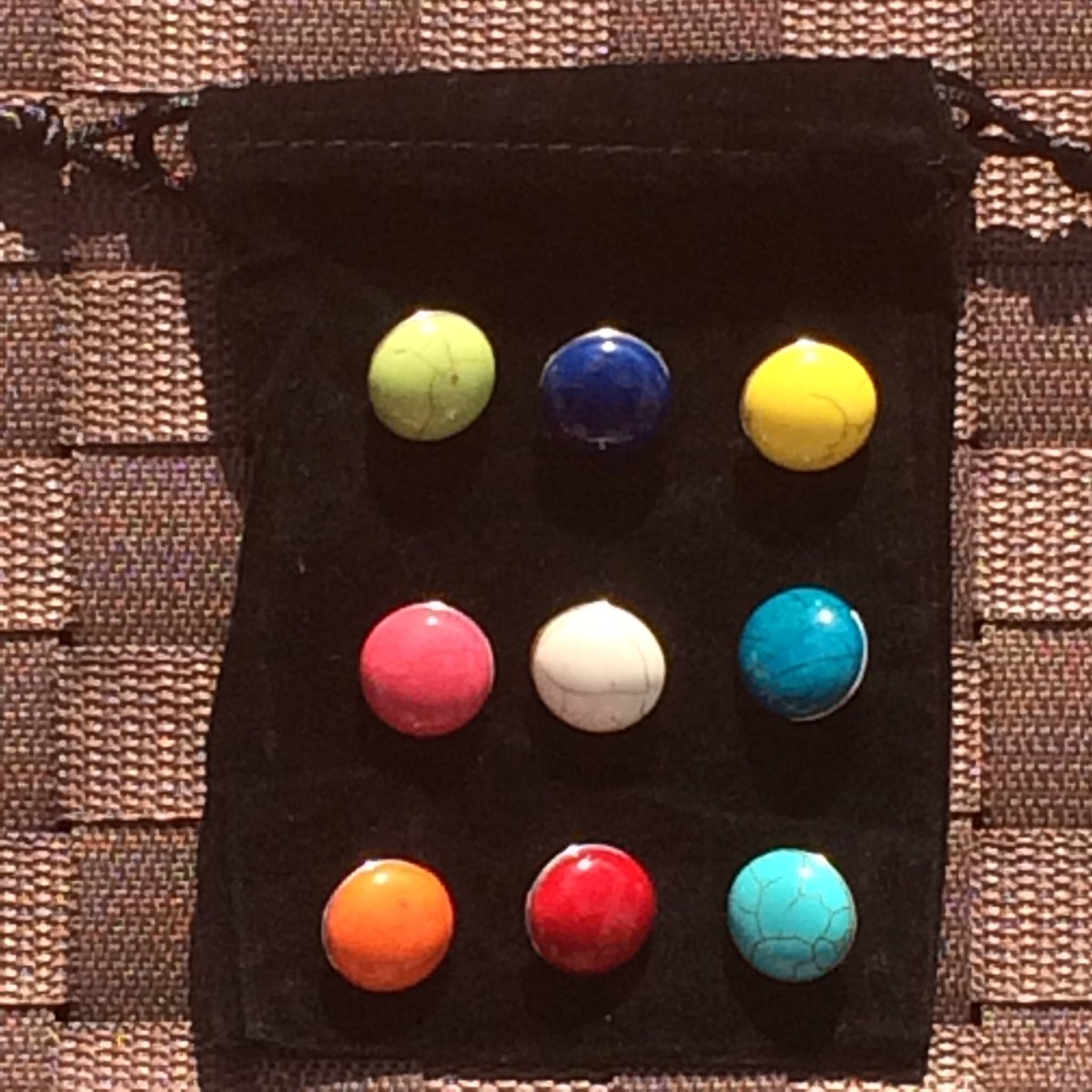 shopLimitlessUS's tweet photo. 24 Hour Store Wide Sale!

10% with code: SAVE10

DIY Snap Jewelry 🙌😌 

Shop: https://t.co/4gB3xN7yyL https://t.co/0J32Q7mCbU