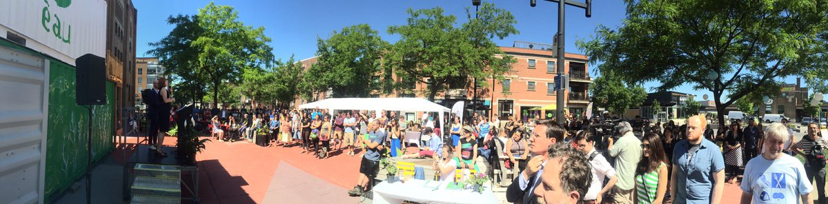 "Mettre de la vie sur la Place Shamrock"
Une mission qu'@EAUagriculture réussit à plusieurs niveaux.
#ConnexAlim