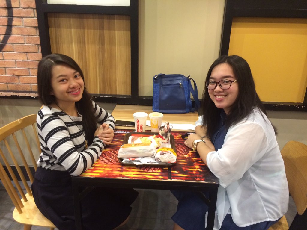 rosellereyes98's tweet photo. #WednesdayDate with my favorite girl @iahvacebedo 💕 1/2 😊😘🎉👍🏼 https://t.co/Rjz1u48rEu