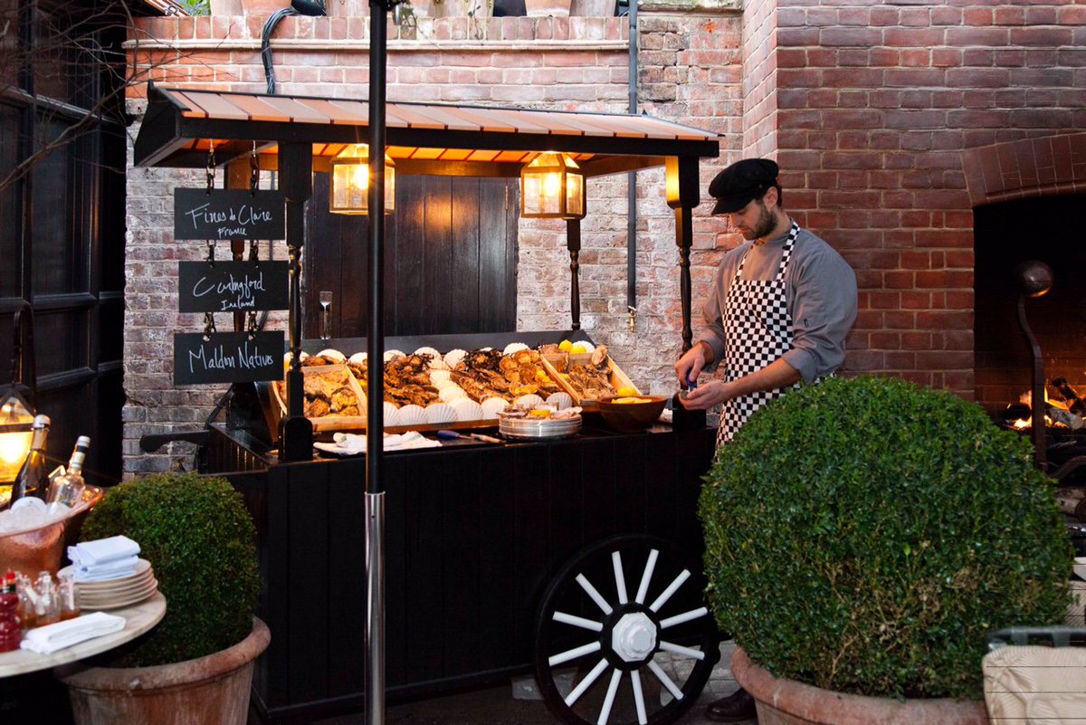 #chilternfirehouse is looking for an oyster shucker to join our great team! Email bobby.groves@chilternfirehouse.com
