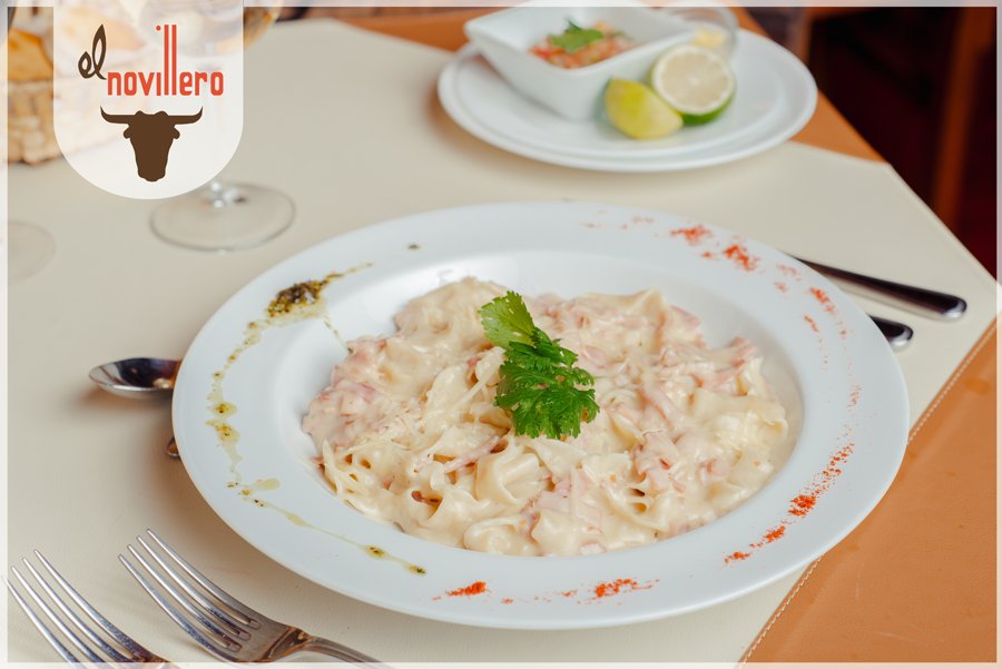 Fullcheckcl's tweet image. Otra alternativa son las ricas pastas con diferentes salsas para acompañar #ElNovillero