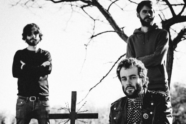 Hoy en Sonidos Sumergidos <a href="/RollercoasterKL/">Rollercoaster Kills</a> <a href="/SelloBramante/">Sello Bramante</a> ... sonidossumergidosblog.wordpress.com/2016/06/15/rol… #blogzine #música #indierock