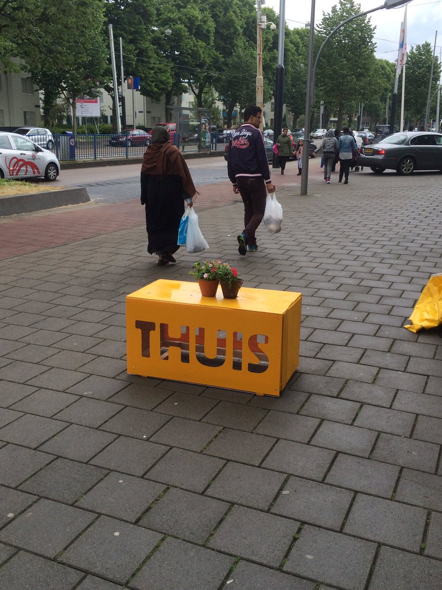 Nu in Amsterdam Nieuw West praten over beter oud worden <a href="/thuislab/">Thuis</a> #thuistour <a href="/Omring/">Omring</a>