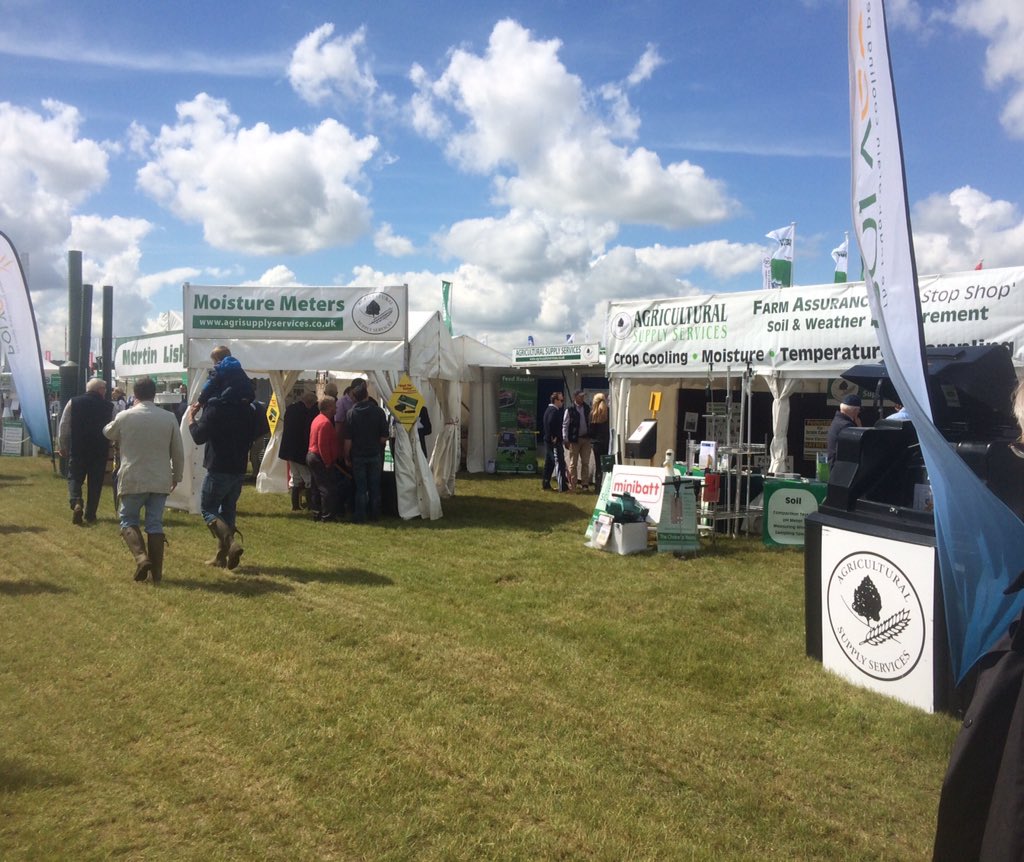 Agrisupplyservices (@agri_supply) on Twitter photo Enjoying the weather here on stand 928 <a href="/CerealsEvent/">Cereals Event</a> come and see us for your free ruler #freebies Enjoying the weather here on stand 928 <a href="/CerealsEvent/">Cereals Event</a> come and see us for your free ruler #freebies