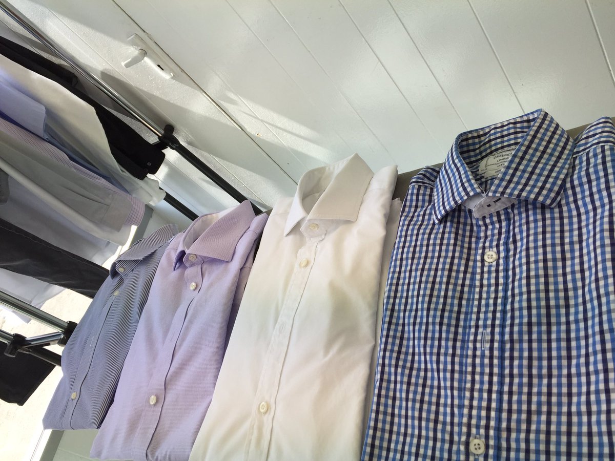 We are ready to work and travel, are you? We provide a shirt folding service. Just pack and fly!
#businesstravel