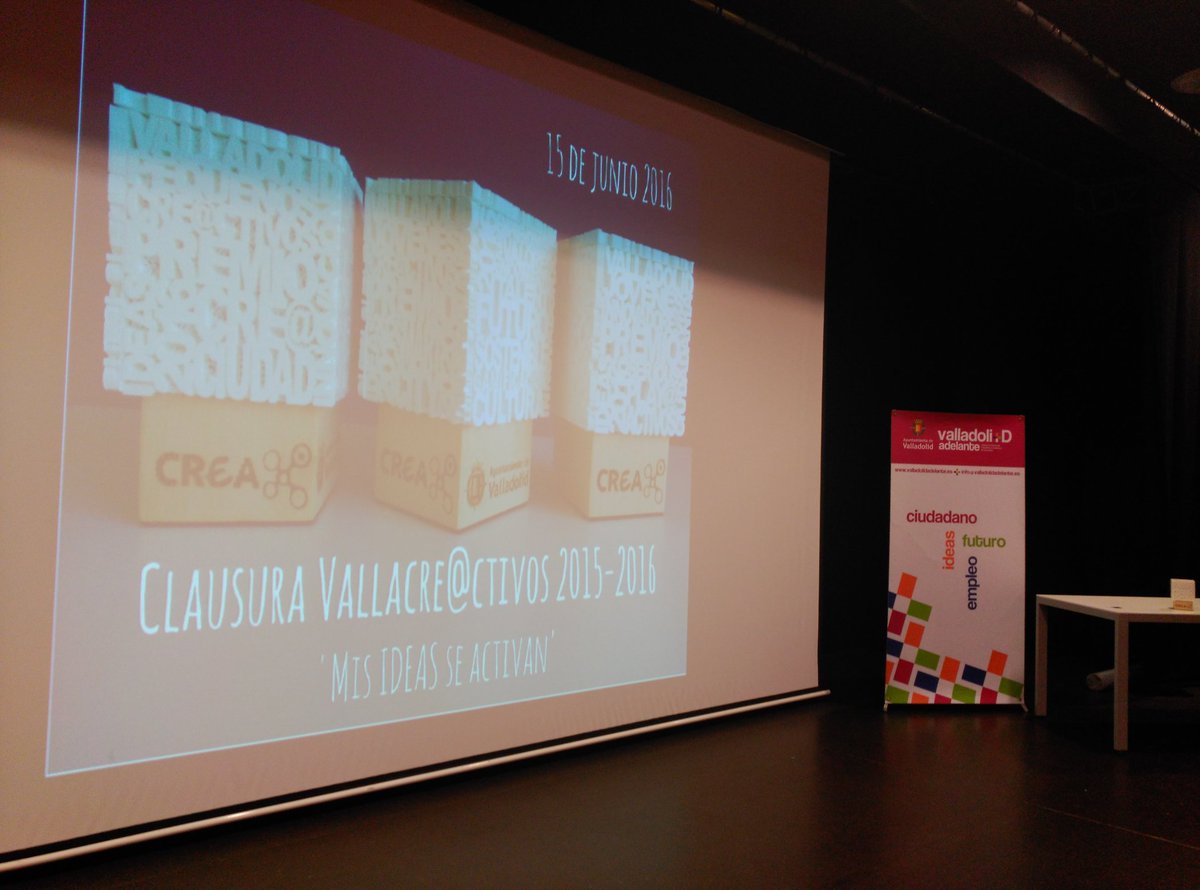 ideva_agencia's tweet photo. Esto se va animando!!! Clausura de #vallacre@ctivos en CC #HuertadelRey :D https://t.co/hLEwRdZoyl