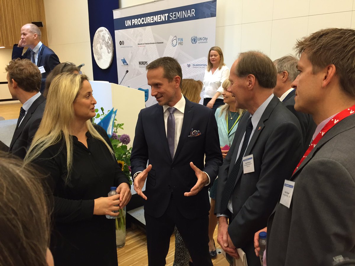 . @UM_dk Min. <a href="/Kristian_Jensen/">Kristian Jensen</a> og <a href="/dilekayhan/">Dilek Ayhan</a> åpner felles #nordisk #UN Procurement Seminar <a href="/UNCityCPH/">UN City Copenhagen</a> #norgeidk