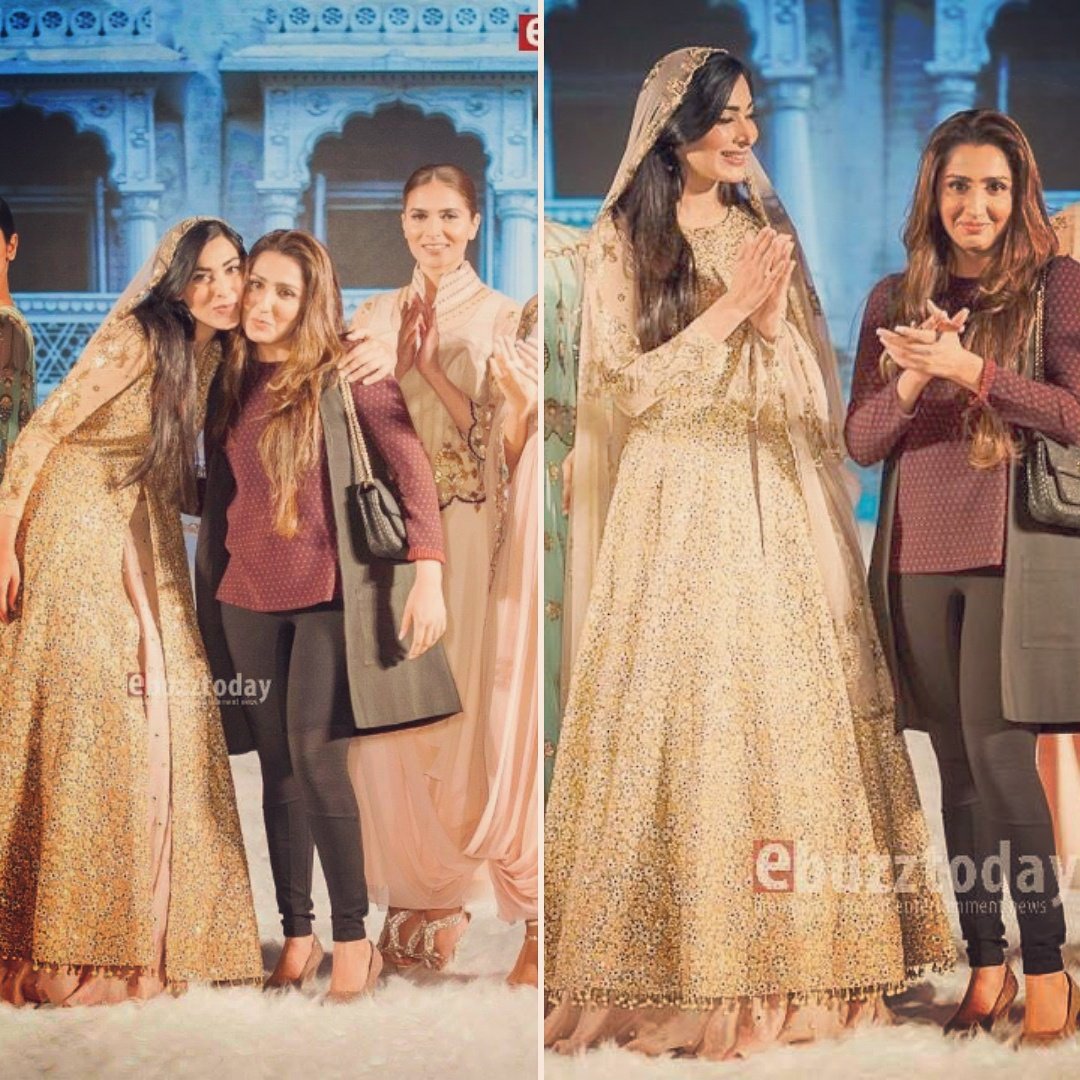 eshal_fayyaz's tweet photo. PFW'9 - London
#eshalfayyaz #model #showclose #uk #london #ramp https://t.co/FHnLYeNUUv
