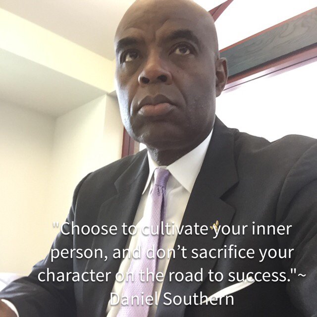 AndrewTCarr's tweet image. #TruthPost #EagleThought #TheyCallMeProfessorCarr