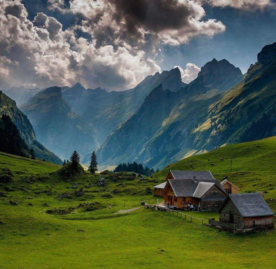 BowHuntinDude's tweet photo. I wanna live here😍 https://t.co/J6NFpydhYB