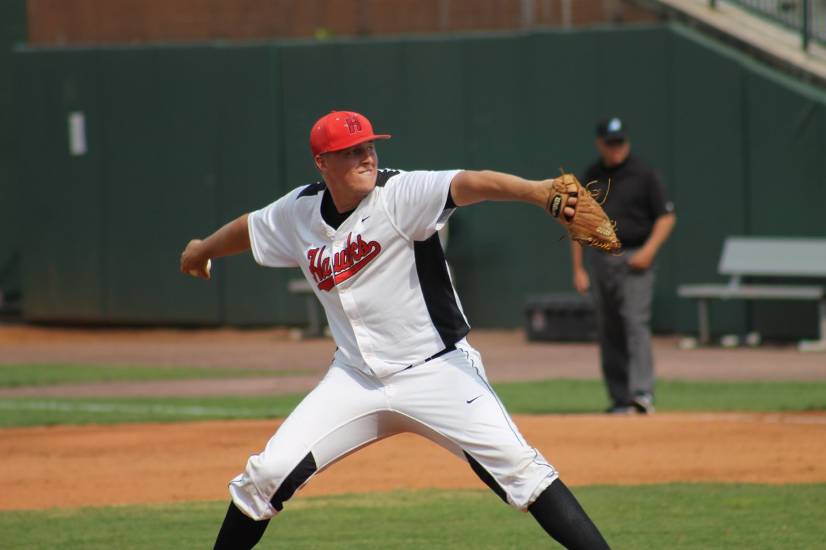HartfordHawks's tweet photo. Congratulations to @Kyle_Gauthier on signing a free-agent deal with the San Diego Padres! https://t.co/kvNafdcCuX https://t.co/yy0AE5VOVE