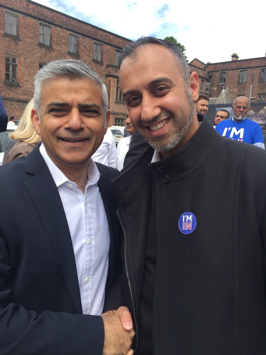 MajidDar's tweet photo. Great having the London Mayor @SadiqKhan in #Manchester supporting the #StrongIn Campaign #EURef https://t.co/MVCLwESLaS