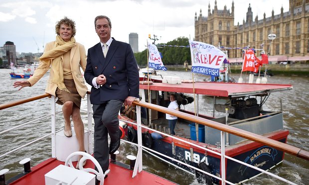 Wanna feel old? This is what Leonardo di Caprio and Kate Winslet look like today 
#flotilla