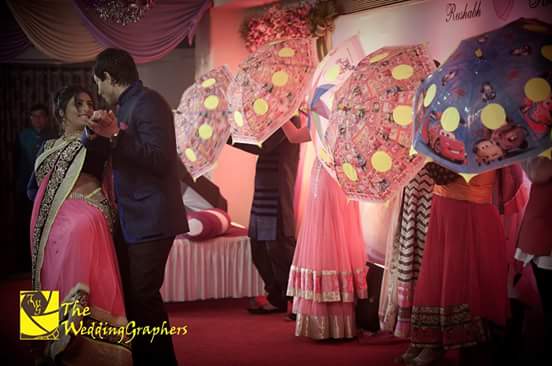 TheWeddingGraph's tweet image. A Lifetime of Love and Romance
Began with the First Couple Dance!
#Indianweddings #weddingphotography