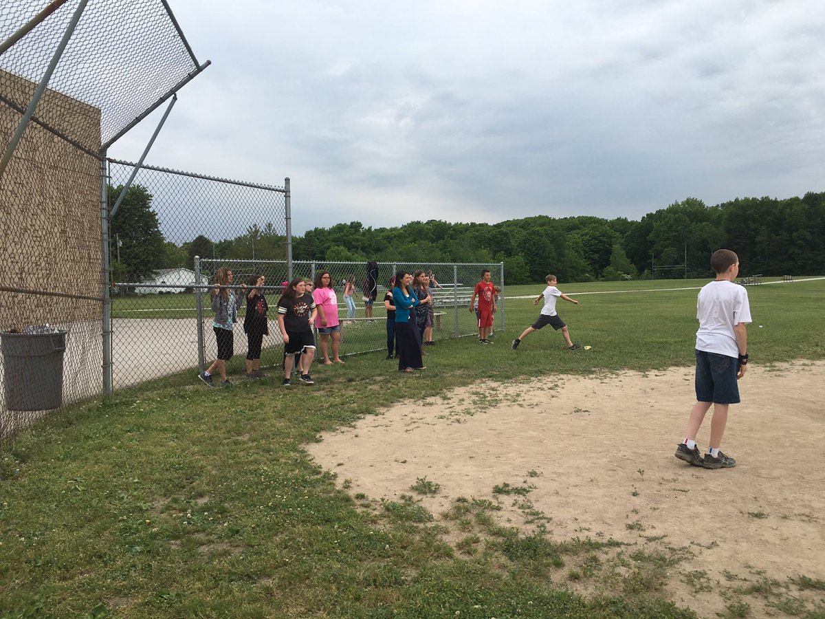 reneehink's tweet photo. #cmslegacy  Spa 1 vs. Spa 2 @kim_shaughnessy Muy divertido https://t.co/o2rmQEh4D3