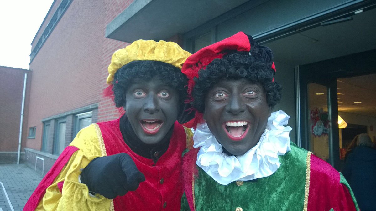 peterschaaff's tweet photo. @gantelkamp hé, lopen daar #gantelkamp twee look-a-likes? Sapperdeflap https://t.co/V7ZTnsH8nD