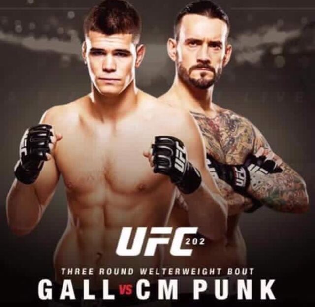 ThePWCorner_'s tweet photo. CM Punk will finally face Mickey Gall at #UFC202, August 20th. https://t.co/DEgC8ad517