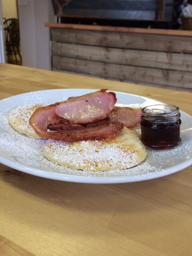 A breakfast <a href="/BaobabBakeryuk/">Baobab Bakery</a> cannyfood.co.uk/breakfasts/bao… #newcastle