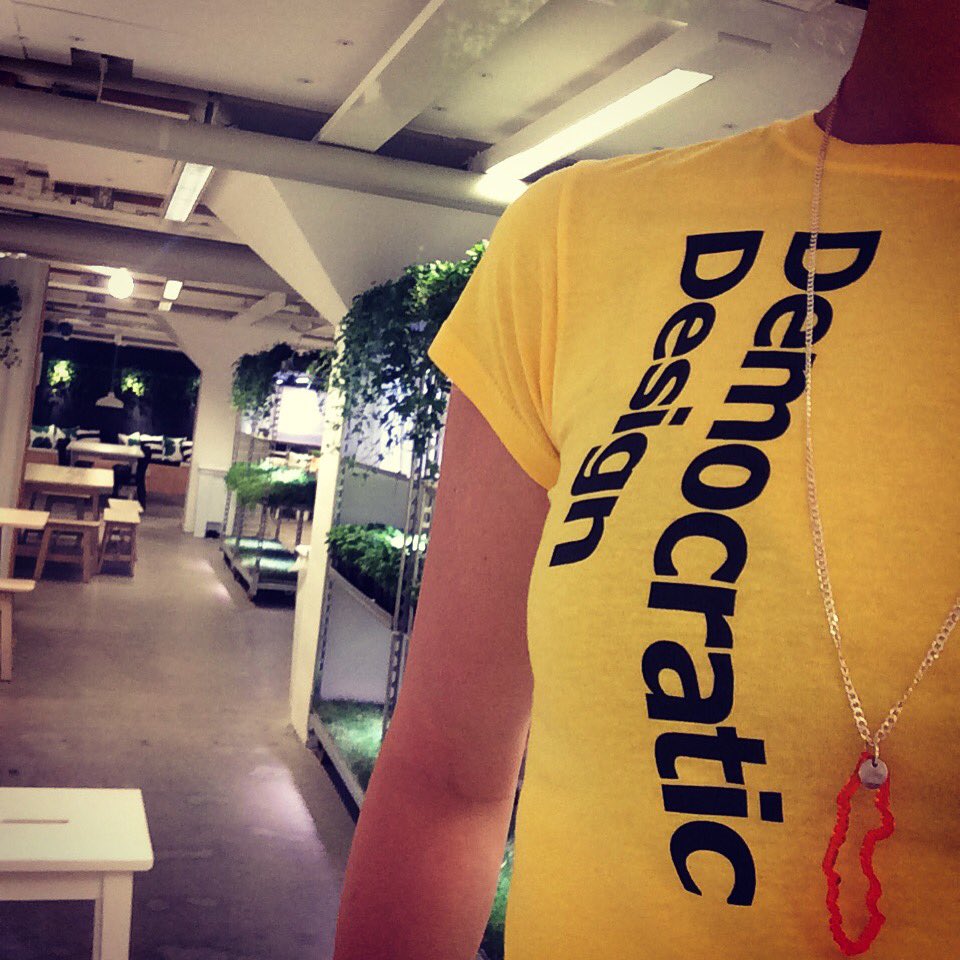 JohannaMartin81's tweet photo. 200 journalister från 37 länder anländer strax Älmhult och #democraticdesignday #ikea #DDD https://t.co/mjKmxkYVWA