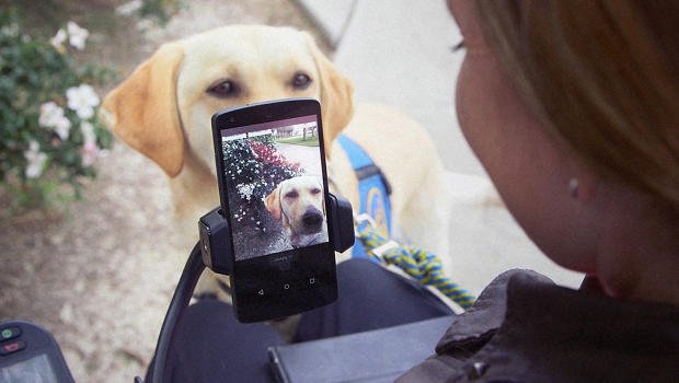 squareweave's tweet photo. Google's latest accessibility feature is so good, everyone will use it: https://t.co/Yy0upqRZ51 https://t.co/yuinhS3Yov